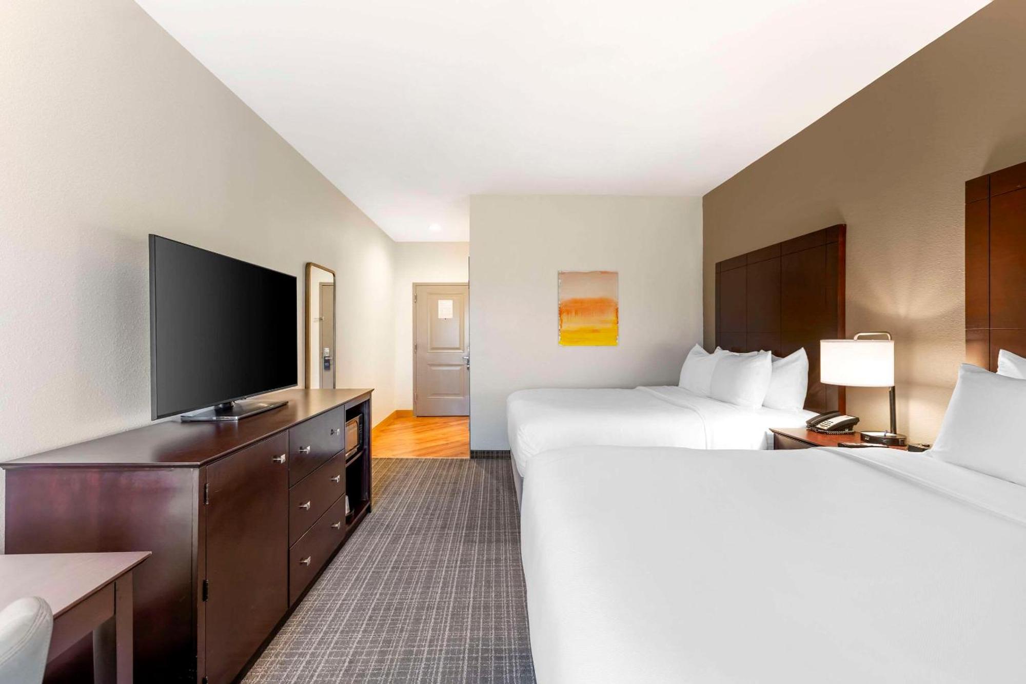 Comfort Inn & Suites Verona At Turning Stone Resort Casino Exterior foto