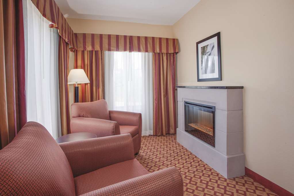 Comfort Inn & Suites Verona At Turning Stone Resort Casino Quarto foto